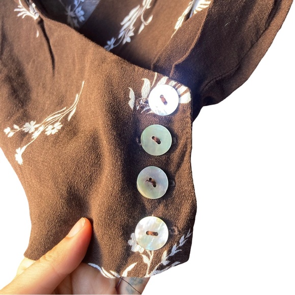 Vintage Wrap Blouse - Picture 3 of 4